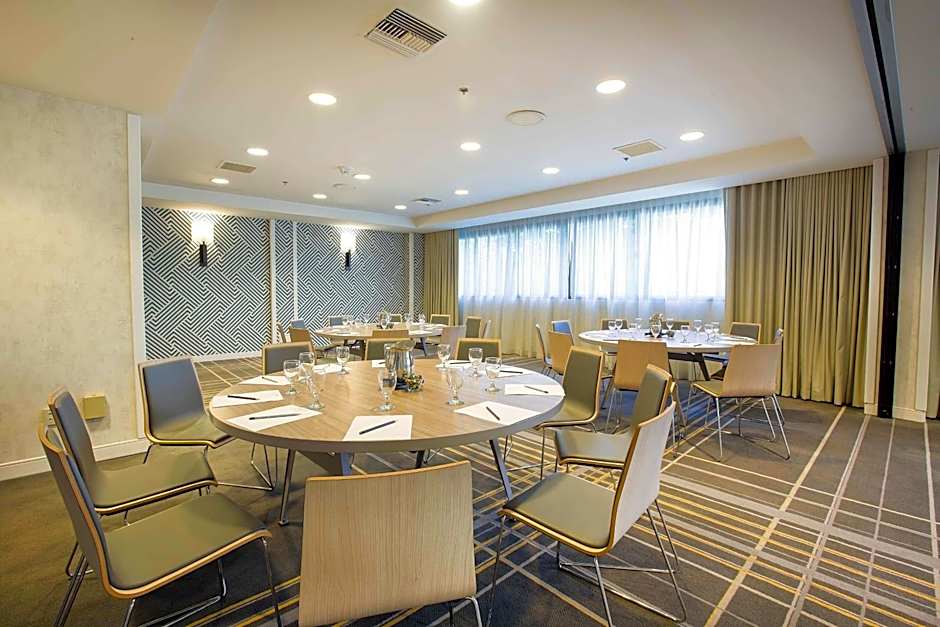 Westdrift Manhattan Beach, Autograph Collection by Marriott