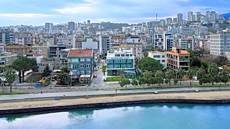 Superior Room with King Size Bed, Sea View