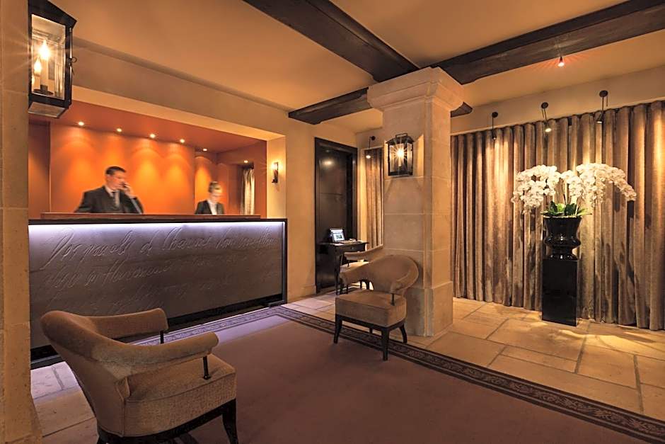 Le Pavillon de la Reine & Spa, Place des Vosges