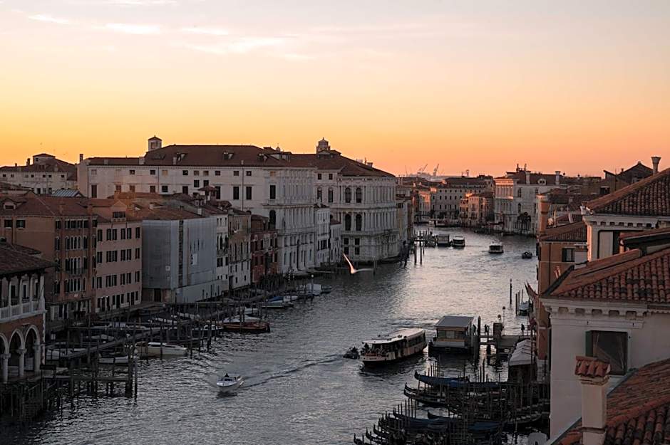 The Venice Venice Hotel