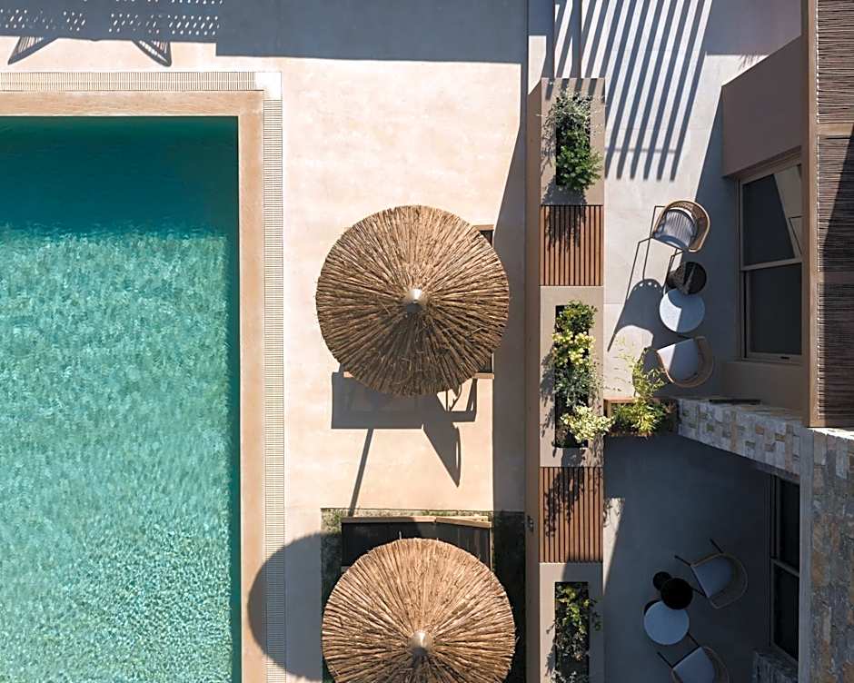 NERĒA Boutique Hotel