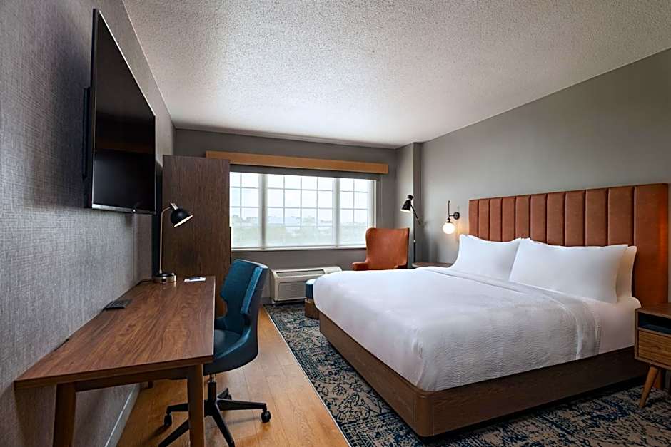 Four Points by Sheraton Houston West