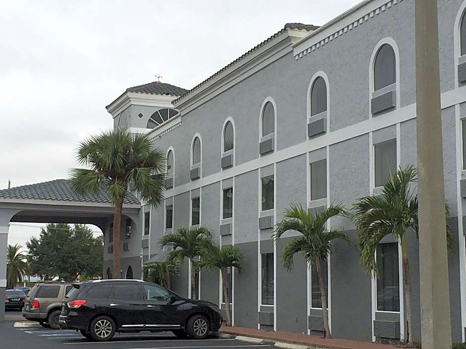 Ruskin Inn Tampa-Sun City Center