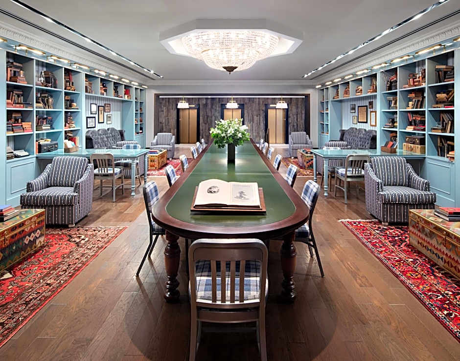 Graduate By Hilton State College