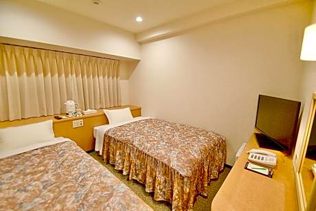 Twin Room 1 - Smoking