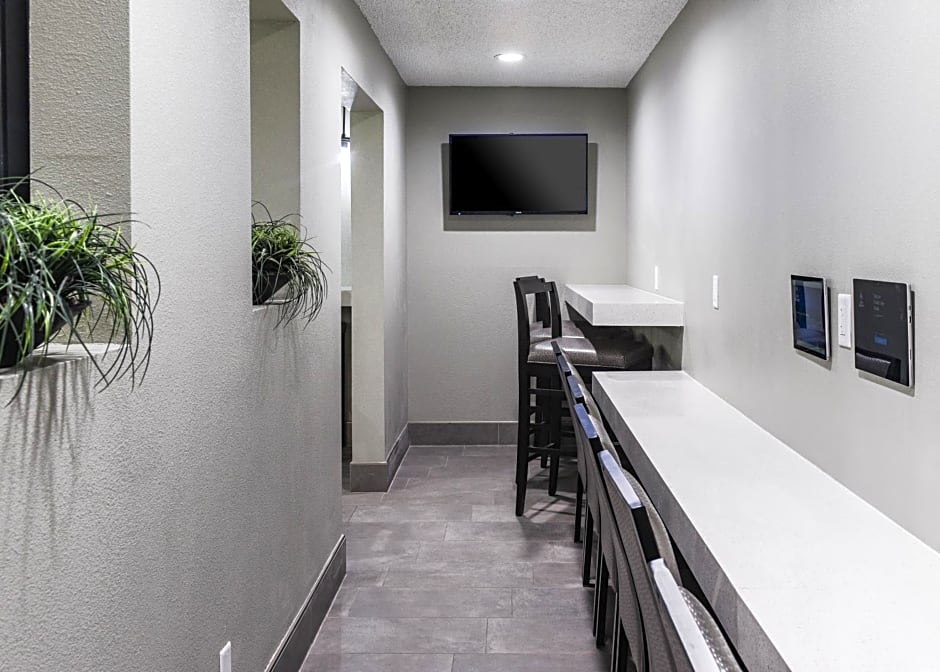 Best Western McCarran Inn