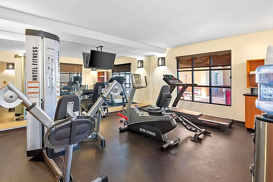 Comfort Suites Panama City near Tyndall AFB