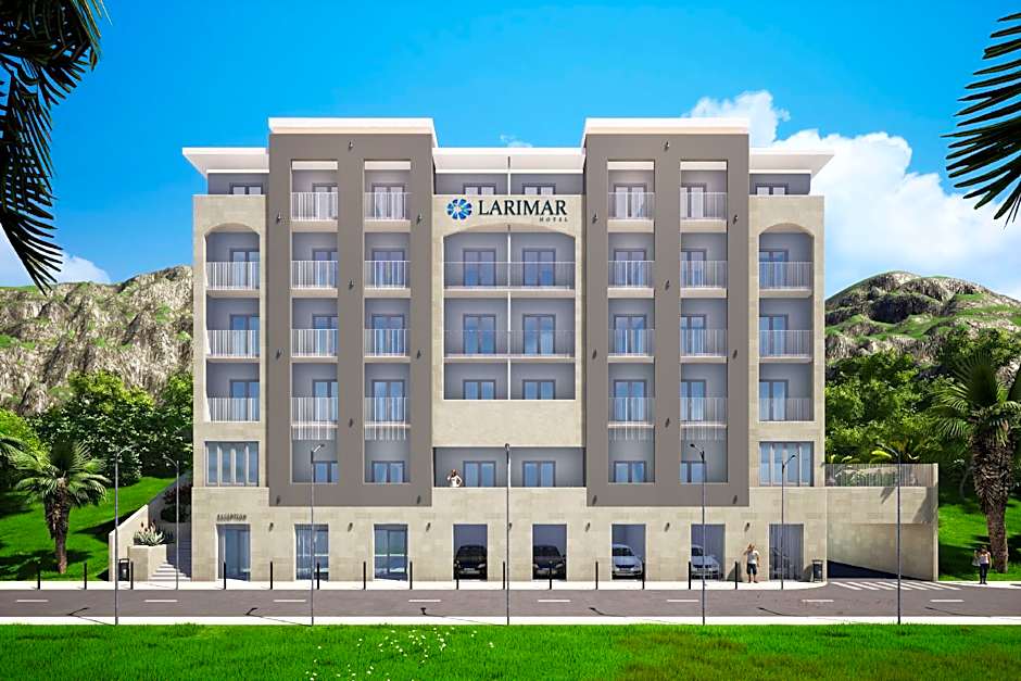 Hotel Larimar