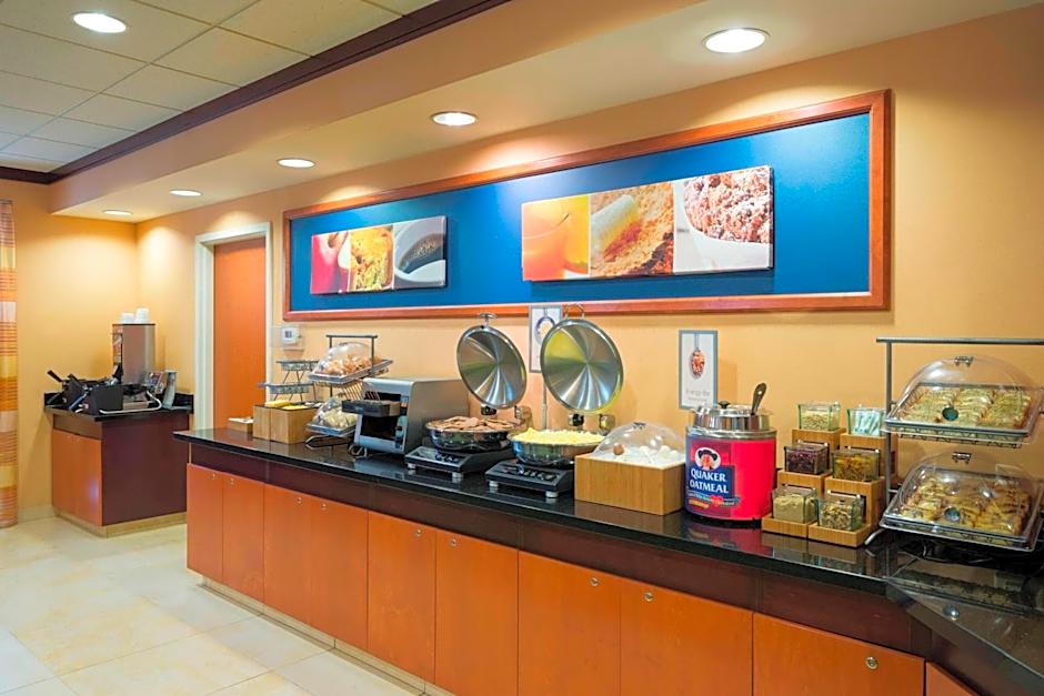 Fairfield Inn & Suites by Marriott Huntingdon Route 22/Raystown Lake