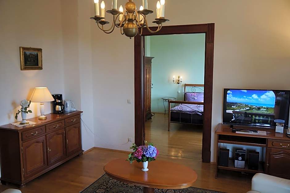 Hotel-Appartement-Villa Ulenburg