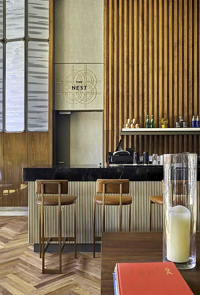 The Den Bengaluru, Lxr Hotels & Resorts