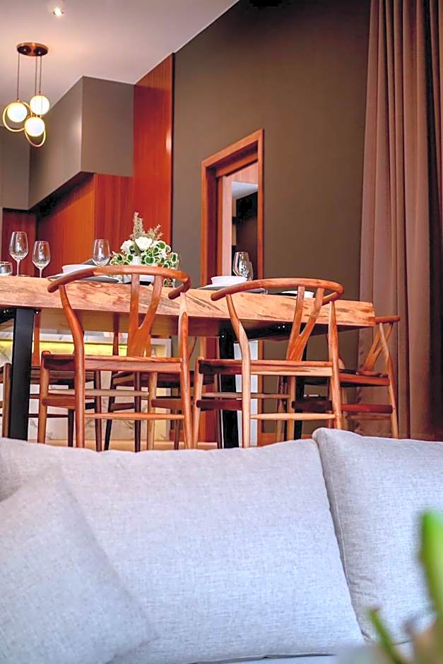 Villa Menara Bang Tao