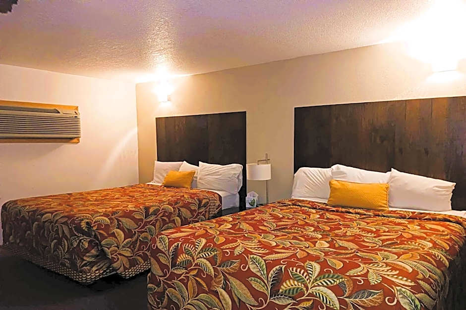 HomeTown Inn By OYO Lakin, KS