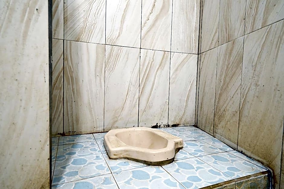 OYO 91546 Dewi Sudirman Homestay