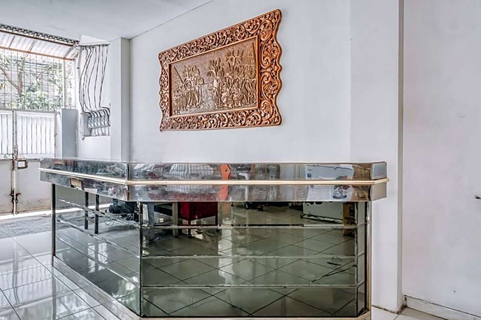 OYO Life 2760 Kost Simpang Borobudur 47