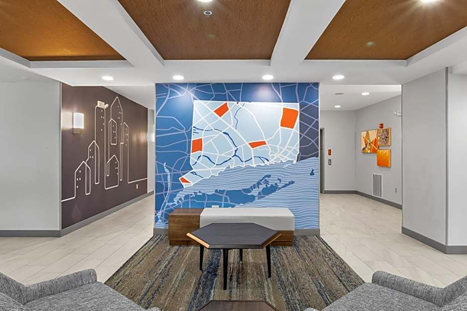 Holiday Inn Express Hartford Newington By IHG