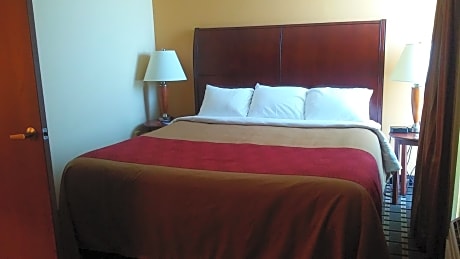 Standard King Room - Non-Smoking