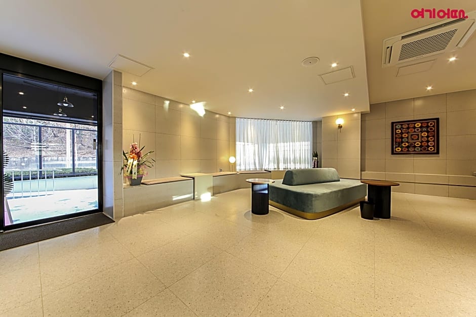 Changwon Brown dot Hotel Palyong