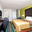 Super 8 by Wyndham Augusta