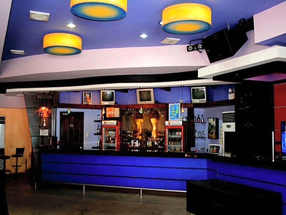 Mo2 Westown Hotel Mandalagan