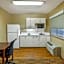 Extended Stay America Select Suites - Greensboro - Wendover Ave. - Big Tree Way