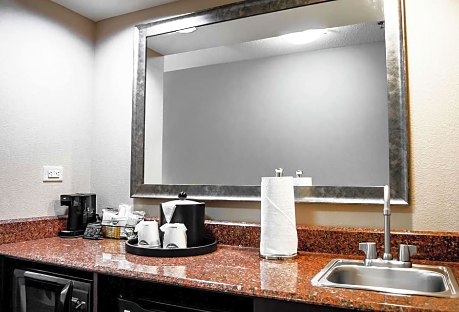 Hampton Inn By Hilton And Suites Richmond Glenside