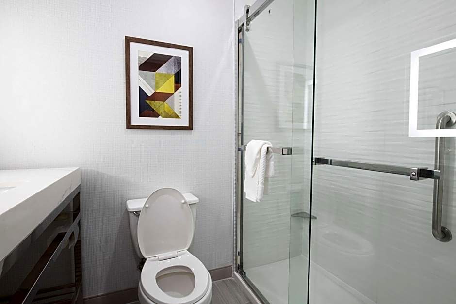 DOUBLE TREE BY HILTON SULPHUR LAKE CHARLES