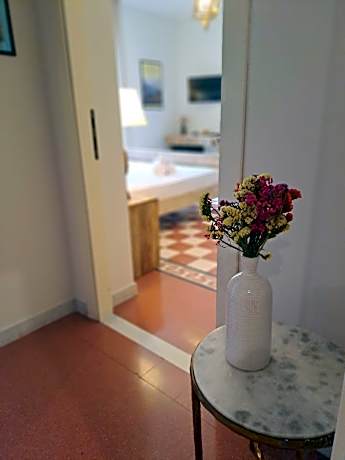 Deluxe Double or Twin Room with Pool View