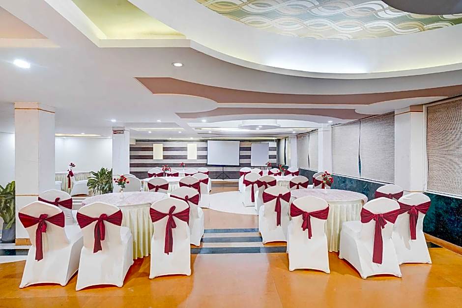 Palette Hotel Nisarga by CheckIn, Bhopal