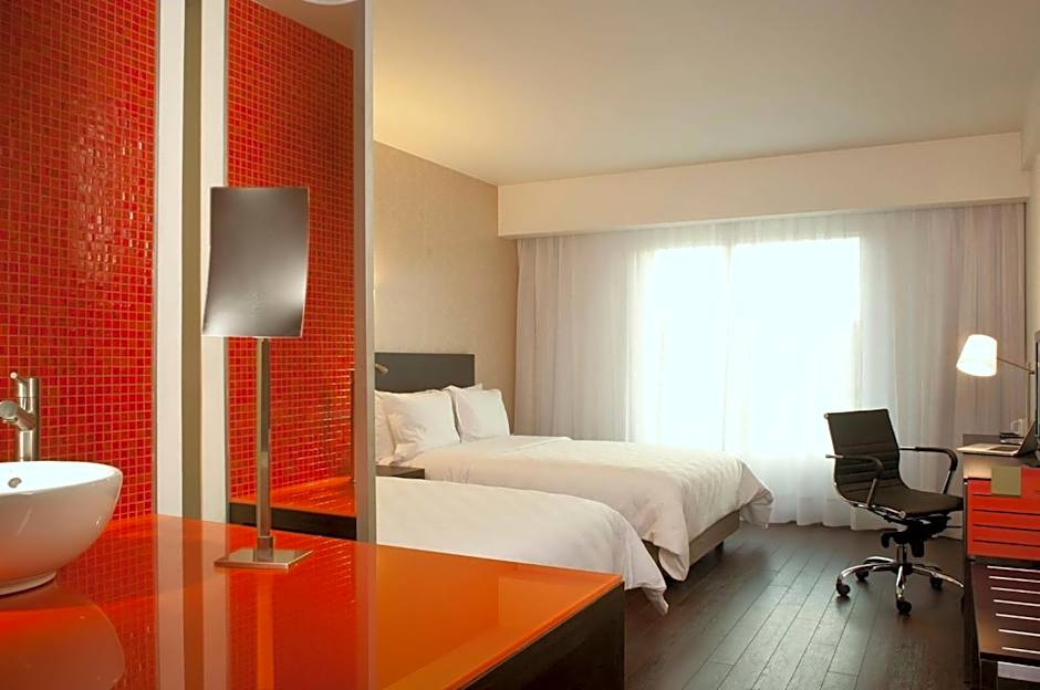 Fiesta Inn Monterrey Valle