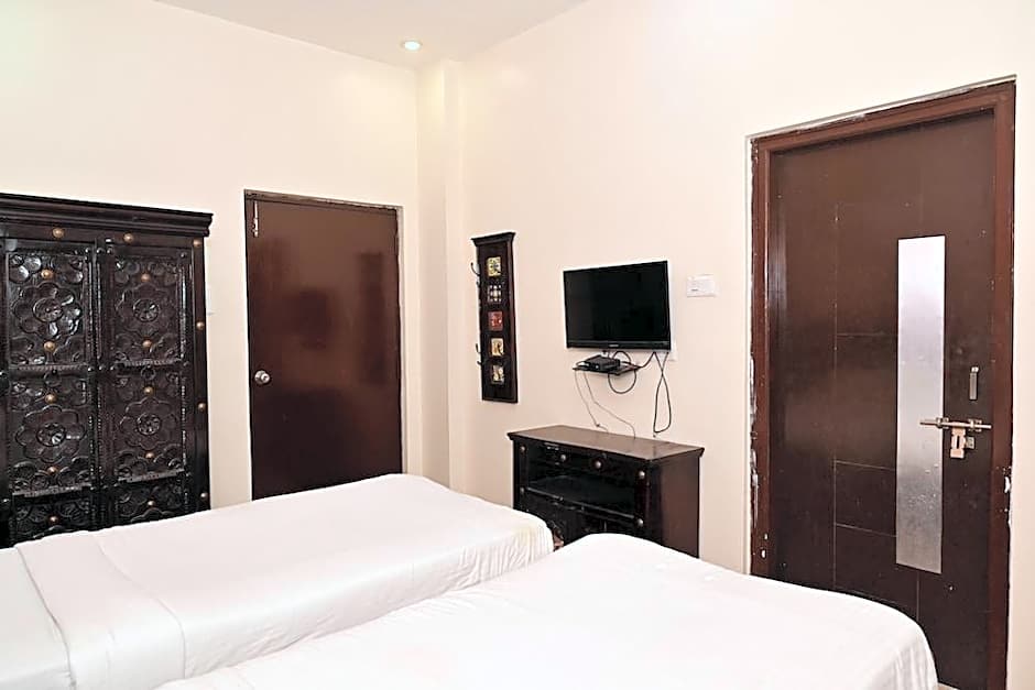 Hotel Ganga Monastery