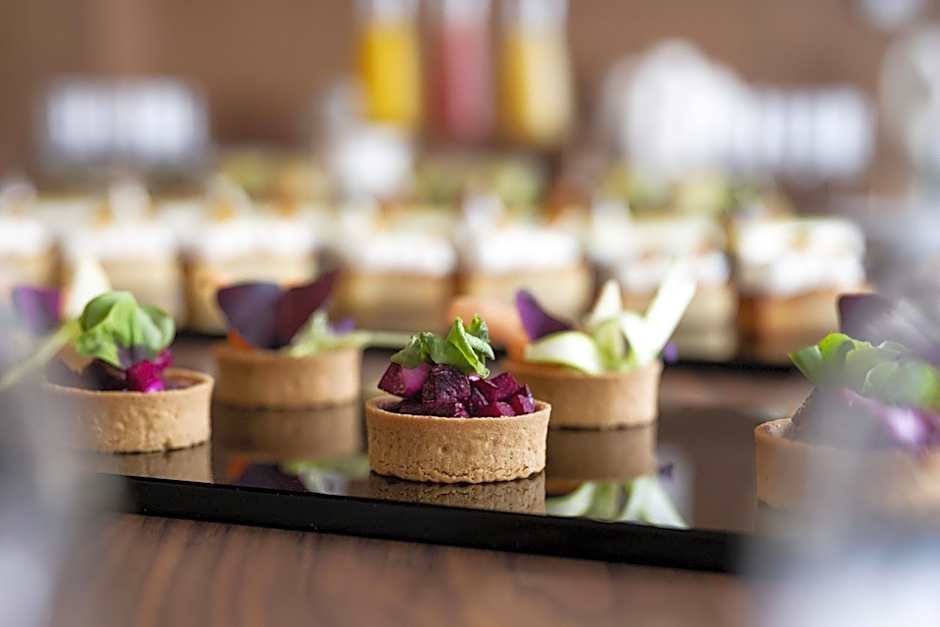 Renaissance Porto Lapa Hotel