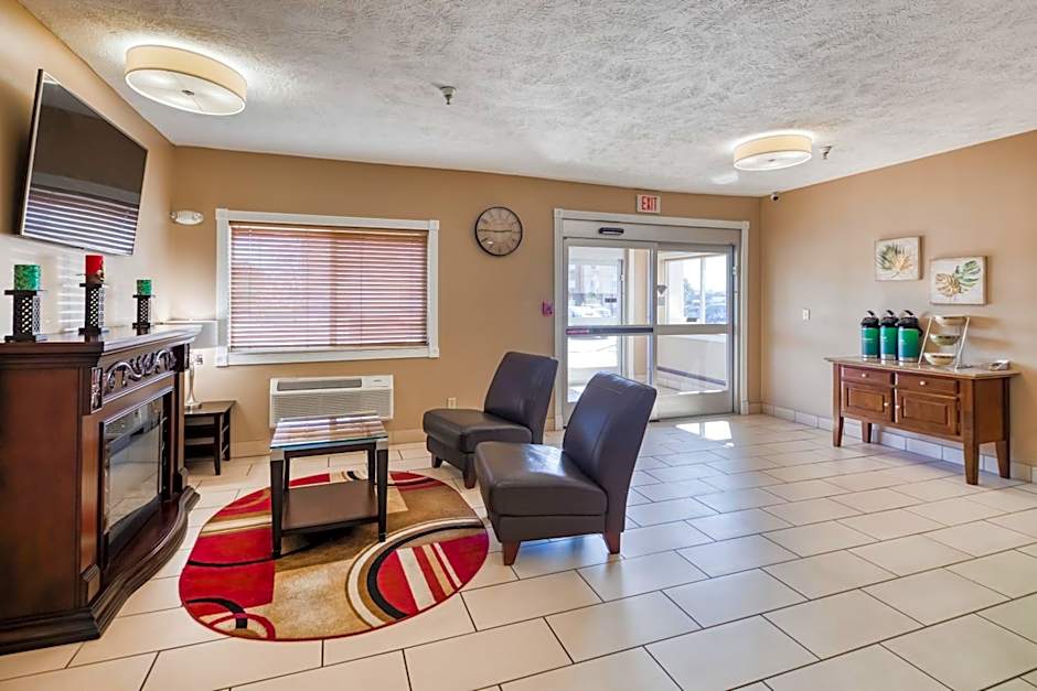 Quality Inn and Suites Springfield Southwest near I-72