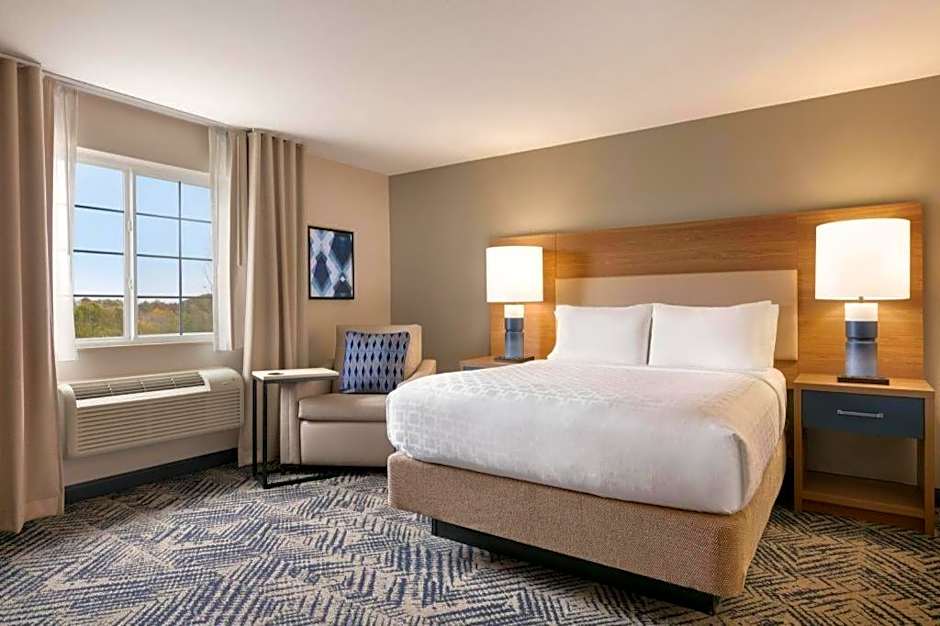 Candlewood Suites Springfield By IHG