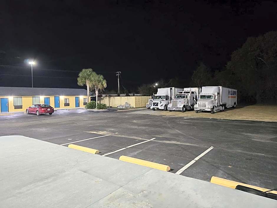 Americas Best Value Inn St. George, SC