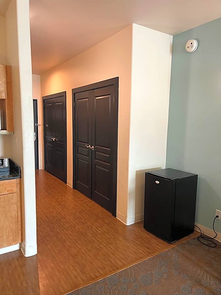 Suites at Sunchase