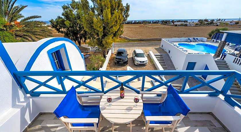 Honeymoon Beach Studios