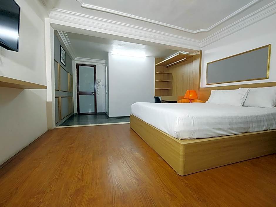 Hanoi Discovery Hotel