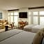 Stilwell Hotel