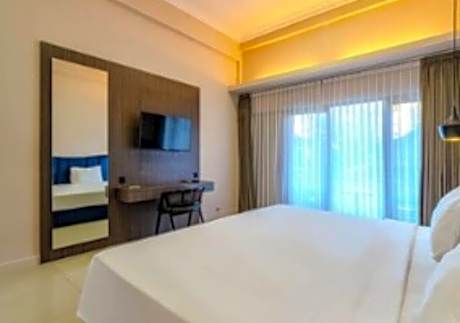 Superior Room with Garden View