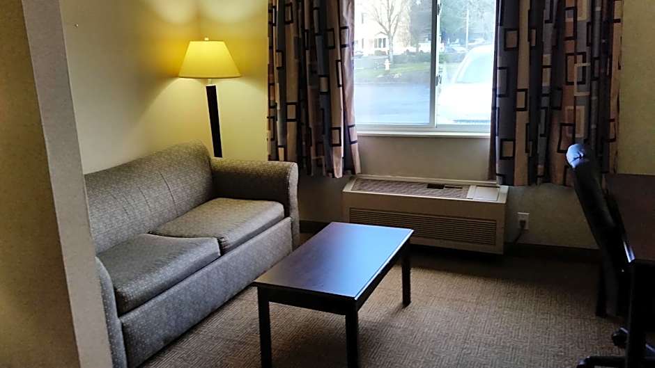Days Inn & Suites by Wyndham Vancouver