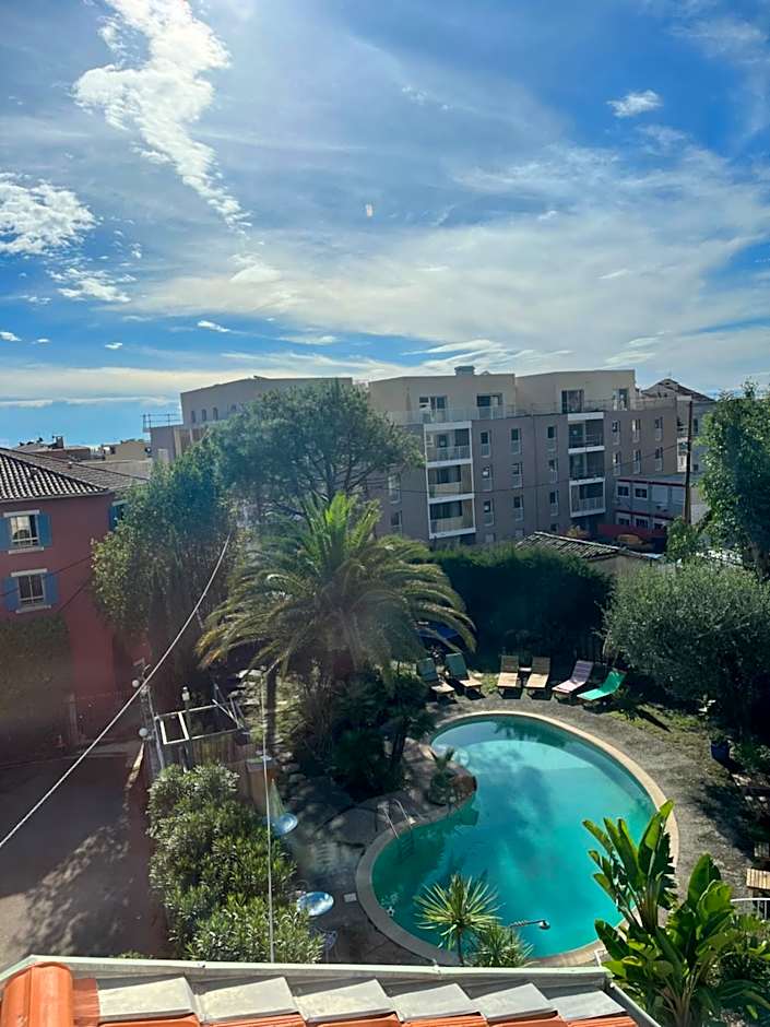 La Villa Roseraie , Hôtel Familial OUVERT TOUTE L'ANNEE