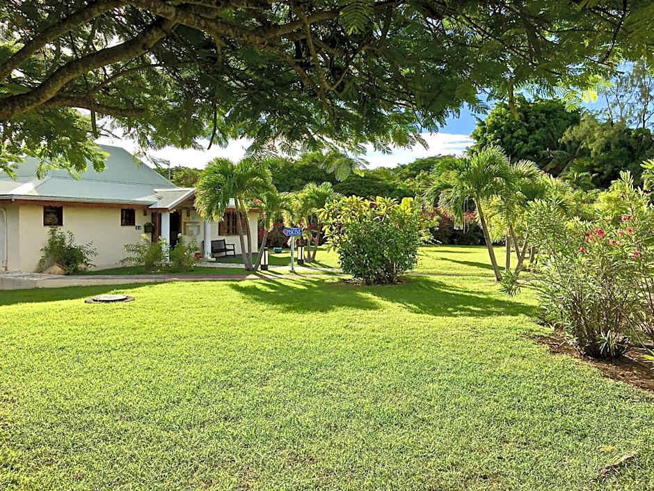 Résidence Le Vallon Guadeloupe Parc Piscine Appartements & Studios