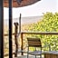 Tshwene Lodge