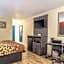 Econo Lodge Garden City