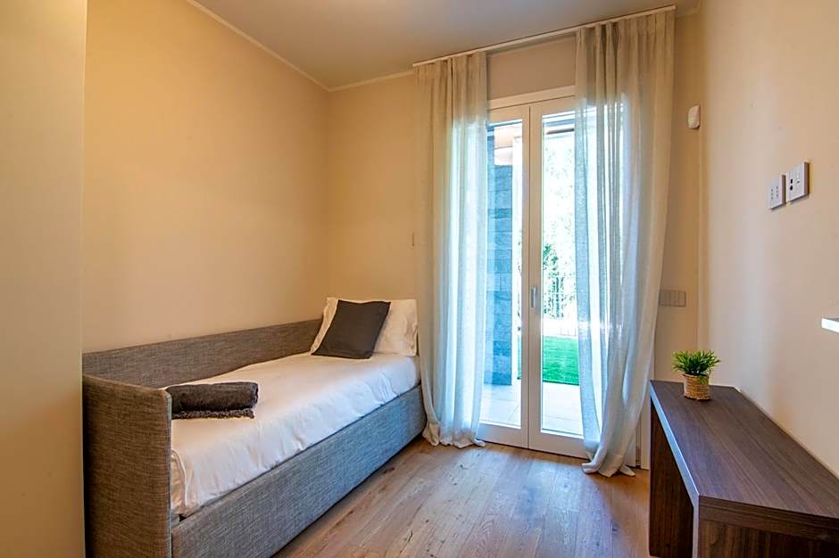 Lago Dorato Luxury Apartments - Lake Como View