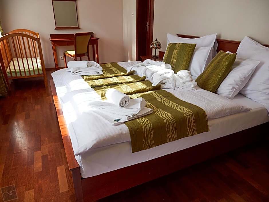 Hradná stráž Hotel&Apartments s privátnym wellness