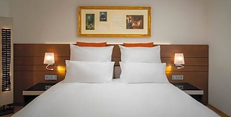 Large Double Room