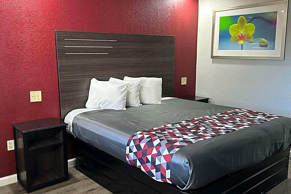 Rodeway Inn Jonesboro - Atlanta South