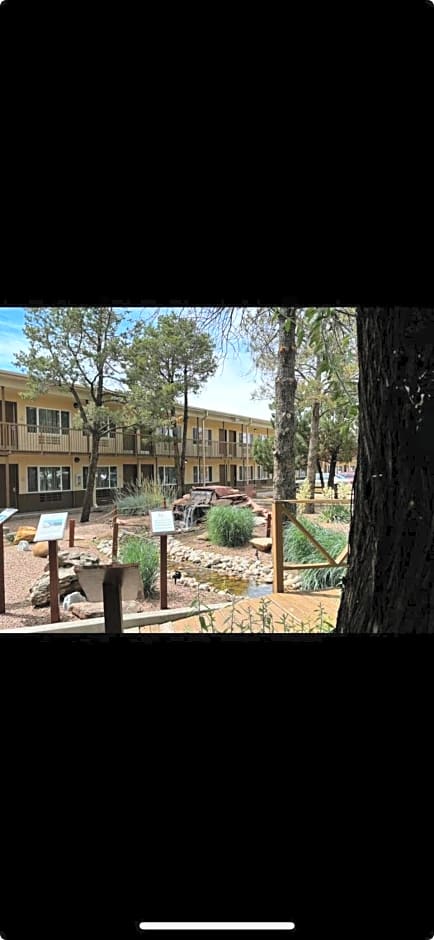 Quality Inn Navajo Nation Capital
